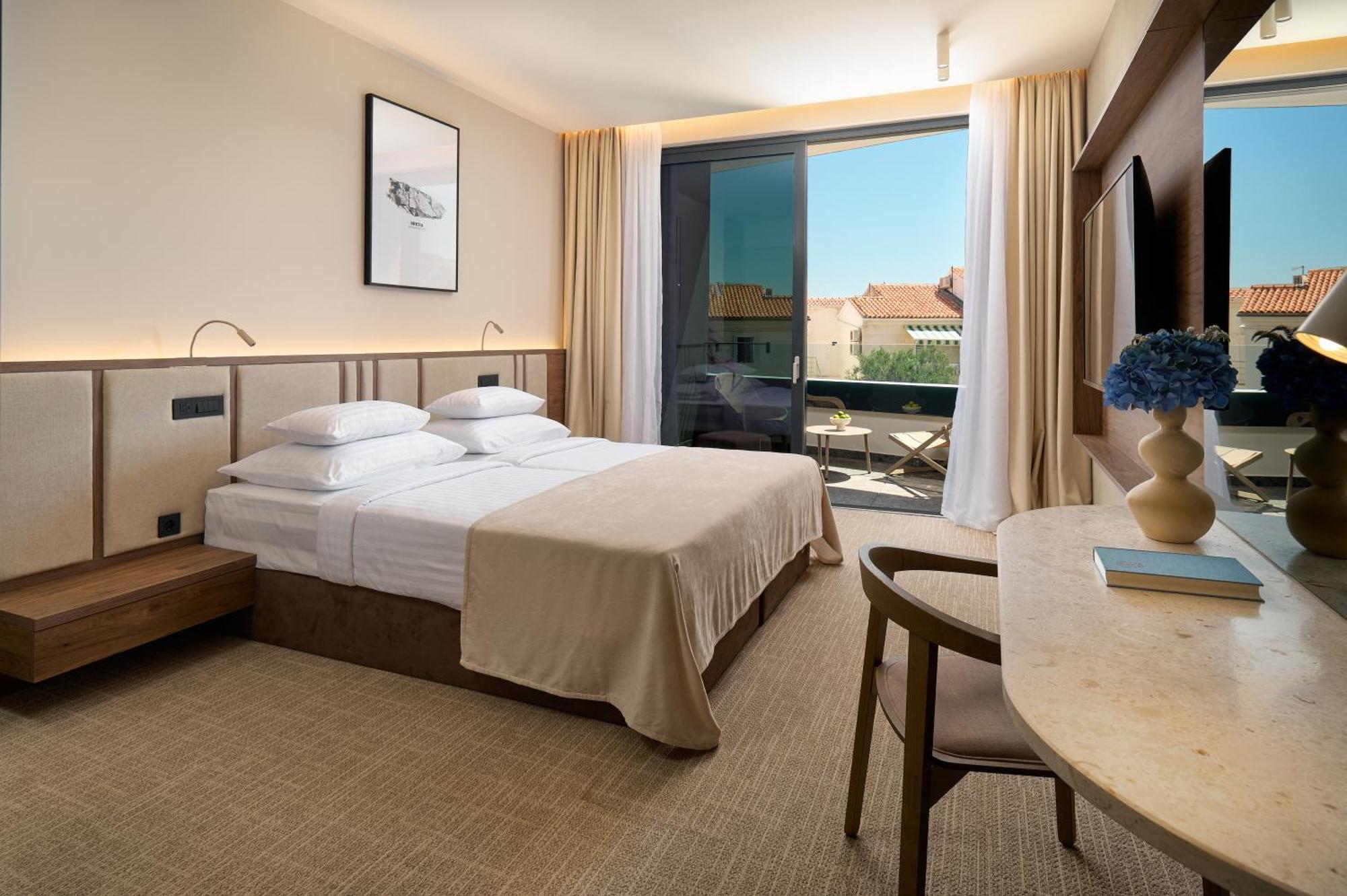 Grand Hotel View Postira Εξωτερικό φωτογραφία